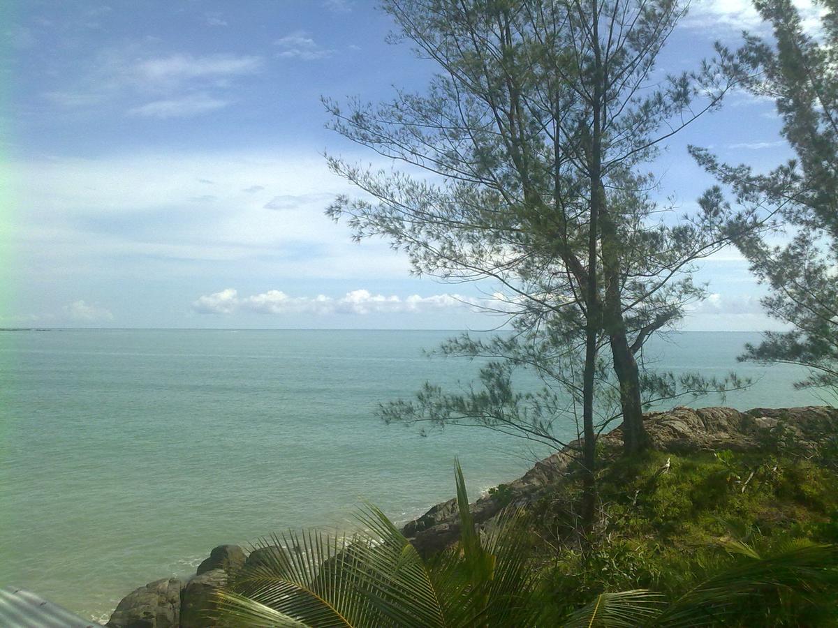Pandan Beach Homestay Kampong Pandan Zewnętrze zdjęcie